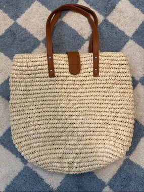 Duluth Trading Co Cream Woven Tote with Brown Handles
